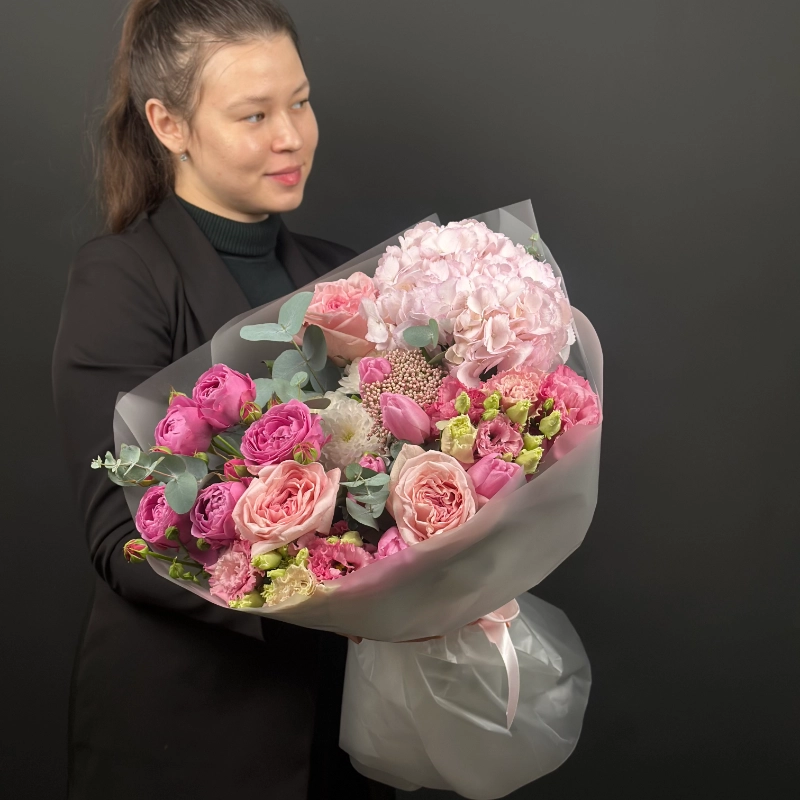 Букет №210205 от интернет-магазина «Говорящие цветы»